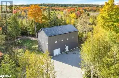 2576 CHAMPLAIN Road Tiny Ontario L9M0C9