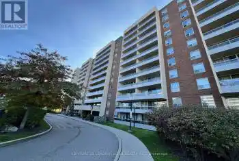 31 Four Winds Drive Unit# 913, Toronto (York University Heights), Ontario M3J1K9, 3 Bedrooms Bedrooms, ,2 BathroomsBathrooms,Condo,For Sale,Four Winds,W9419605