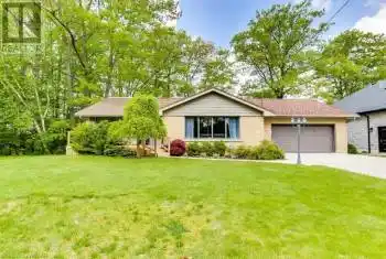 1 HIGHLAND Drive, Tillsonburg, Ontario N4G2E8, 4 Bedrooms Bedrooms, ,3 BathroomsBathrooms,All Houses,For Sale,HIGHLAND,40665989