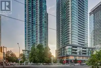 5168 Yonge Street Unit# 301, Toronto (Willowdale West), Ontario M2N0G1, 2 Bedrooms Bedrooms, ,2 BathroomsBathrooms,Condo,For Sale,Yonge,C9418842