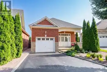 9 Burgundy Crt, Whitby, Ontario L1R 3H7, 3 Bedrooms Bedrooms, 8 Rooms Rooms,3 BathroomsBathrooms,All Houses,Sold,Burgundy,E9419755