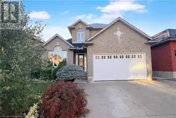 70 TALLMAN Street, Stoney Creek, Ontario L8E4V9, 3 Bedrooms Bedrooms, ,3 BathroomsBathrooms,All Houses,For Sale,TALLMAN,40667135