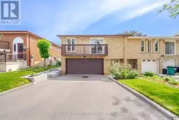 3218 McCarthy Court, Mississauga (Applewood), Ontario L4V3Z6, 3 Bedrooms Bedrooms, ,3 BathroomsBathrooms,All Houses,For Sale,McCarthy,W9507002