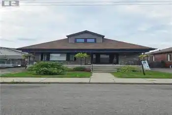 65 TUXEDO Avenue, Hamilton, Ontario L8H4P6, 2 Bedrooms Bedrooms, ,1 BathroomBathrooms,All Houses,For Sale,TUXEDO,40668204