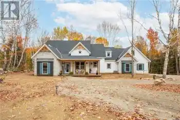 681 DOE LAKE ROAD Road, Katrine, Ontario P0A1L0, 3 Bedrooms Bedrooms, ,4 BathroomsBathrooms,All Houses,For Sale,DOE LAKE ROAD,40666926