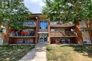 90 Blackfriar Avenue, Toronto (Kingsview Village-The Westway), Ontario M9R3S9, ,All Houses,For Sale,Blackfriar,W9507923