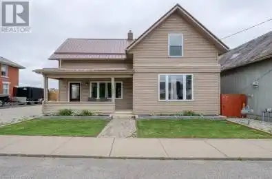 180 TALBOT ST Courtland Ontario N0J1E0