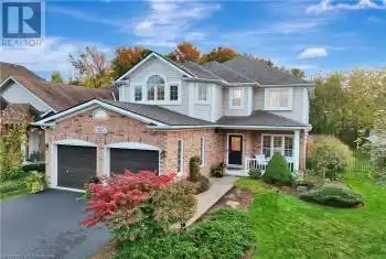 441 WOODROW Drive, Waterloo, Ontario N2T2V6, 5 Bedrooms Bedrooms, ,3 BathroomsBathrooms,All Houses,For Sale,WOODROW,40663632