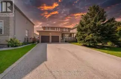 5 Norris Place Toronto (Humberlea-Pelmo Park) Ontario M9M1K6