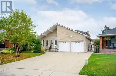 7 OSGOODE Court Hamilton Ontario L8W3C5