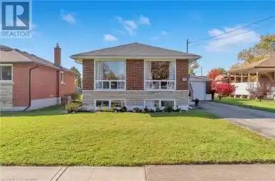 6861 HAGAR Avenue Niagara Falls Ontario L2G5M6