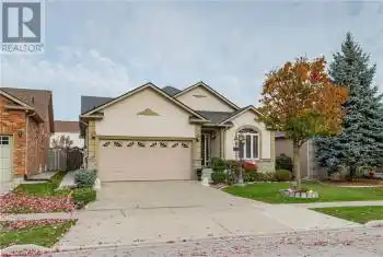 83 DRINKWATER Drive, Cambridge, Ontario N1P1G5, 5 Bedrooms Bedrooms, ,3 BathroomsBathrooms,All Houses,For Sale,DRINKWATER,40666390