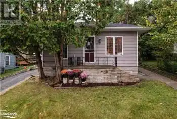 3 CORA Street, Huntsville, Ontario P1H1T5, 3 Bedrooms Bedrooms, ,2 BathroomsBathrooms,All Houses,For Sale,CORA,40661327