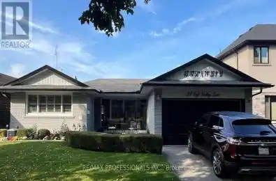 34 Golf Valley Lane Toronto (Markland Wood) Ontario M9C2K3