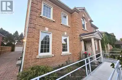 96 Theobalds Circle Richmond Hill (Mill Pond) Ontario L4C9C9