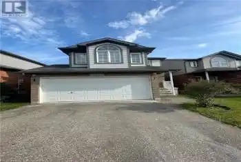 126 PEACH BLOSSOM Crescent, Kitchener, Ontario N2E3Z7, 4 Bedrooms Bedrooms, ,3 BathroomsBathrooms,All Houses,For Rent,PEACH BLOSSOM,40669088