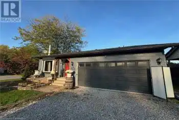 24 WOODHOUSE Avenue, Port Dover, Ontario N0A1N8, 4 Bedrooms Bedrooms, ,2 BathroomsBathrooms,All Houses,For Sale,WOODHOUSE,40666256