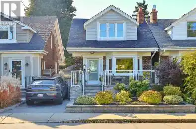 48 Avonlea Boulevard Toronto (Crescent Town) Ontario M4C5E5