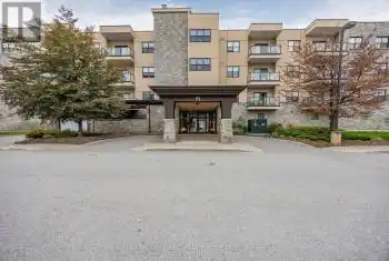 91 Raglan Street Unit# 313, Collingwood, Ontario L9Y0B2, 1 Bedroom Bedrooms, ,1 BathroomBathrooms,Condo,For Rent,Raglan,S9512054