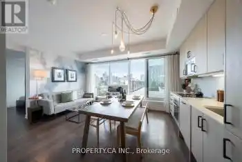 297 College Street Unit# 1602, Toronto (Kensington-Chinatown), Ontario M5T0C2, 2 Bedrooms Bedrooms, ,2 BathroomsBathrooms,Condo,For Sale,College,C9512168