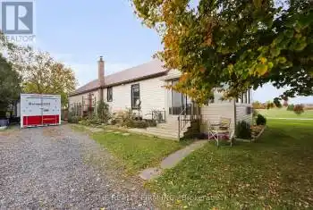 36925 TALBOT Line, Southwold, Ontario N0L 2E0, 2 Bedrooms Bedrooms, 9 Rooms Rooms,2 BathroomsBathrooms,All Houses,Sold,TALBOT,X9512078