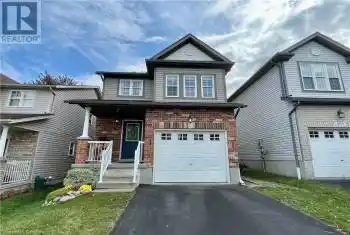 461 TREMBLING ASPEN Avenue, Waterloo, Ontario N2V2T1, 3 Bedrooms Bedrooms, ,2 BathroomsBathrooms,All Houses,For Rent,TREMBLING ASPEN,40669003