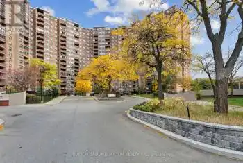 716 The West Mall Unit# 804, Toronto (Eringate-Centennial-West Deane), Ontario M9C4X6, 3 Bedrooms Bedrooms, ,2 BathroomsBathrooms,Condo,For Sale,The West Mall,W9512536