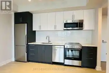 2525 Bathurst Street Unit# 1010, Toronto (Forest Hill North), Ontario M6B2Y9, 1 Bedroom Bedrooms, ,1 BathroomBathrooms,Condo,For Rent,Bathurst,C9512598