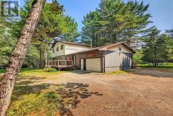 357 Britannia Road, Huntsville, Ontario P1H2J3, 6 Bedrooms Bedrooms, ,4 BathroomsBathrooms,All Houses,For Rent,Britannia,X9513234