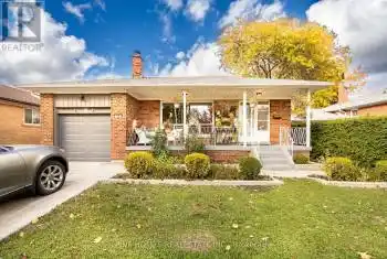 22 Ladbrooke Road, Toronto (Willowridge-Martingrove-Richview), Ontario M9R2A8, 5 Bedrooms Bedrooms, ,2 BathroomsBathrooms,All Houses,For Sale,Ladbrooke,W9513449