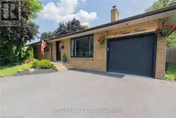 12 WESTDALE Avenue, Orangeville, Ontario L9W1B7, 3 Bedrooms Bedrooms, ,2 BathroomsBathrooms,All Houses,For Sale,WESTDALE,40670109