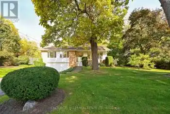 257 Wedgewood Drive, Oakville (Eastlake), Ontario L6J4R6, 3 Bedrooms Bedrooms, ,2 BathroomsBathrooms,All Houses,For Sale,Wedgewood,W9514250