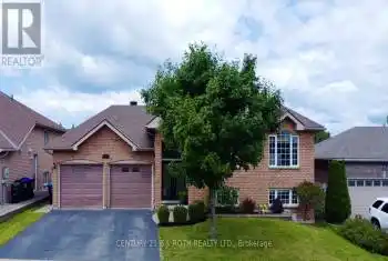 33 Charles Street, Penetanguishene, Ontario L9M2G7, 5 Bedrooms Bedrooms, ,2 BathroomsBathrooms,All Houses,For Sale,Charles,S9514300