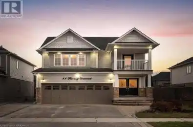 11 KERSEY Crescent Courtice Ontario L1E0A5