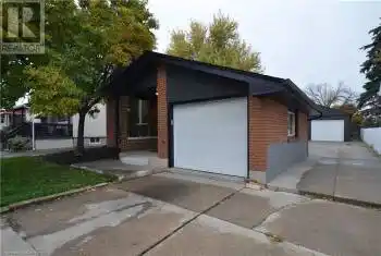 880 UPPER SHERMAN Avenue Unit# B, Hamilton, Ontario L8V3N1, 2 Bedrooms Bedrooms, ,1 BathroomBathrooms,All Houses,For Rent,UPPER SHERMAN,40670006