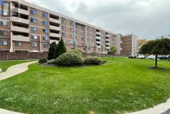 2645 Jane Street Unit# 417, Toronto (Glenfield-Jane Heights), Ontario M3L2J3, 3 Bedrooms Bedrooms, ,2 BathroomsBathrooms,Condo,For Rent,Jane,W9734358