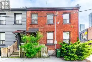 9 St. Patricks Square, Toronto (Kensington-Chinatown), Ontario M5T1W8, 4 Bedrooms Bedrooms, ,1 BathroomBathrooms,All Houses,For Sale,St. Patricks,C9767748