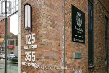 125 Blue Jays Way Unit# 1905, Toronto (Waterfront Communities), Ontario M5V0N5, 2 Bedrooms Bedrooms, ,2 BathroomsBathrooms,Condo,For Sale,Blue Jays,C9768683