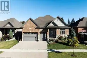 15 GERBER MEADOWS Drive, Wellesley, Ontario N0B2T0, 4 Bedrooms Bedrooms, ,3 BathroomsBathrooms,All Houses,For Sale,GERBER MEADOWS,40670933