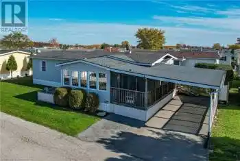 3033 TOWNLINE Road Unit# 220, Stevensville, Ontario L0S1S1, 2 Bedrooms Bedrooms, ,2 BathroomsBathrooms,All Houses,For Sale,TOWNLINE,40670080