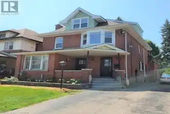 220 MAPLEWOOD Avenue Unit# 1, Hamilton, Ontario L8M1X8, 3 Bedrooms Bedrooms, ,1 BathroomBathrooms,Condo,For Rent,MAPLEWOOD,40671477