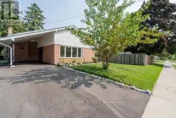 19 Gladsmore Crescent, Toronto (Rexdale-Kipling), Ontario M9W3Y8, 3 Bedrooms Bedrooms, ,2 BathroomsBathrooms,All Houses,For Sale,Gladsmore,W9808094