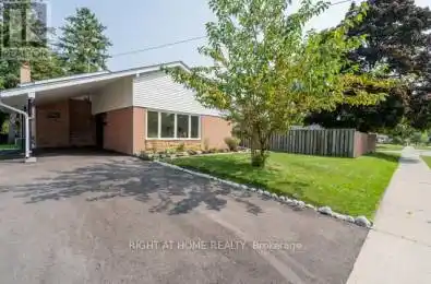 19 Gladsmore Crescent Toronto (Rexdale-Kipling) Ontario M9W3Y8