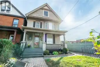 30 BRISTOL Street, Hamilton, Ontario L8L2T8, 5 Bedrooms Bedrooms, ,3 BathroomsBathrooms,All Houses,For Sale,BRISTOL,40671782