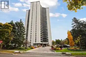 75 Graydon Hall Drive Unit# PH2, Toronto (Parkwoods-Donalda), Ontario M3A3M5, 2 Bedrooms Bedrooms, ,2 BathroomsBathrooms,Condo,For Sale,Graydon Hall,C9776917