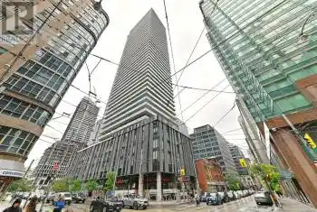 25 Richmond Street Unit# 221, Toronto (Church-Yonge Corridor), Ontario M5C0A6, 2 Bedrooms Bedrooms, ,1 BathroomBathrooms,Condo,For Sale,Richmond,C9867413