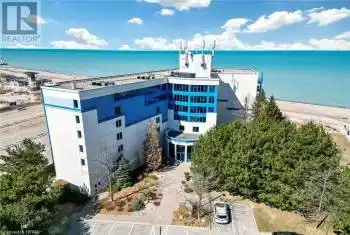 9 PINE Street Unit# 101, Grand Bend, Ontario N0M1T0, 3 Bedrooms Bedrooms, ,2 BathroomsBathrooms,Condo,For Sale,PINE,40671985