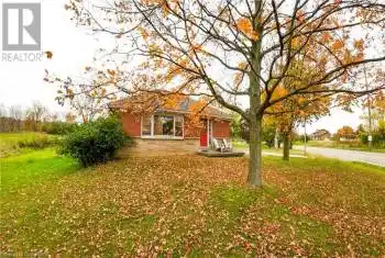 601 YORK Road, Dundas, Ontario L9H6A1, 2 Bedrooms Bedrooms, ,2 BathroomsBathrooms,All Houses,For Sale,YORK,40671185