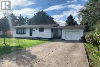 1472 STATION Street, Pelham (662 - Fonthill), Ontario L0S1E3, 2 Bedrooms Bedrooms, ,1 BathroomBathrooms,All Houses,For Rent,STATION,X10412803