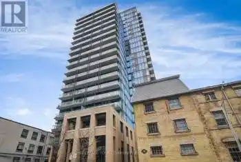 105 George Street Unit# Ph8, Toronto (Moss Park), Ontario M5A0L4, 3 Bedrooms Bedrooms, ,2 BathroomsBathrooms,Condo,For Rent,George,C10262598